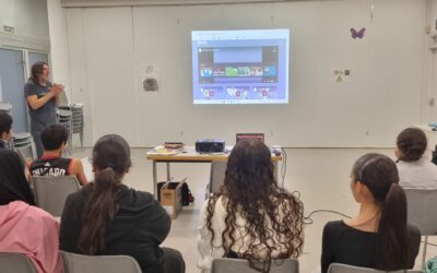 Tallers, xerrades i grups de conversa amb famílies als esplais